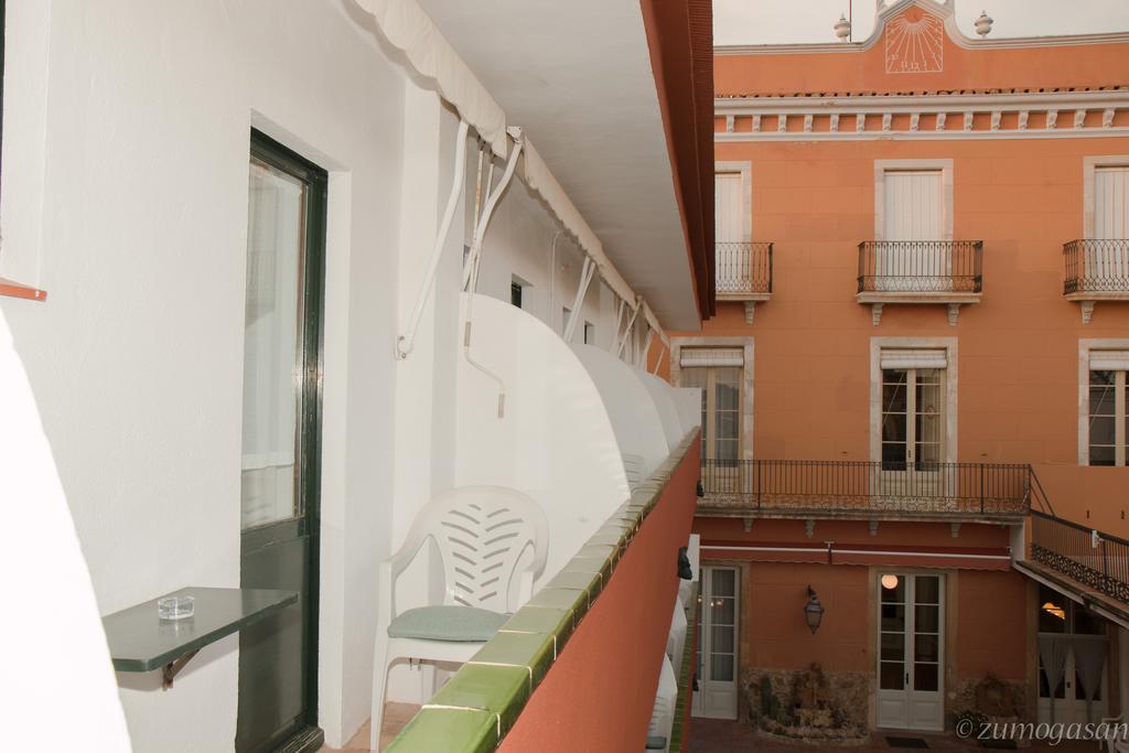 Hostal Plaja I Pati De Can Plaja Palafrugell Exterior photo